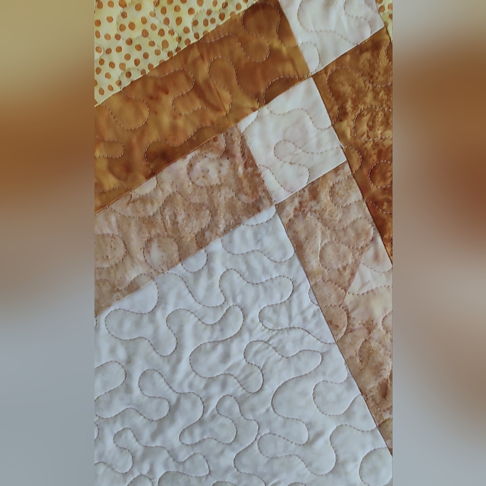 Beautiful Black & Gold! NEW HANDMADE Quilted Batik Table Runner -  12 X 46" - Picture 7 of 10